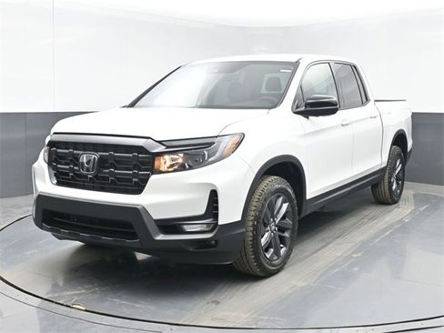 New 2026 Honda Ridgeline Sport image 5