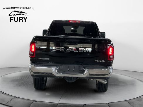 Used 2026 RAM 2500 Big Horn AWD/4WD image 5