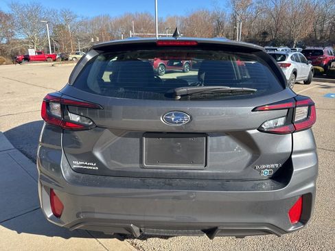 Used 2025 Subaru Impreza 2.0i image 3