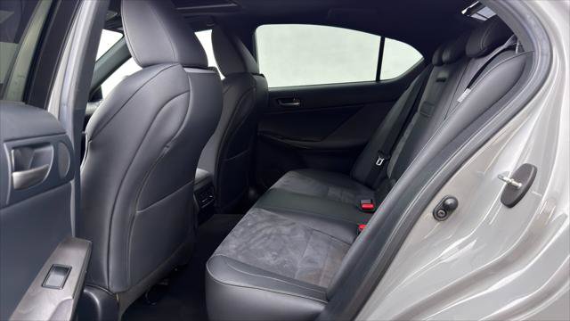 Used 2022 Lexus IS 500 RWD image 17