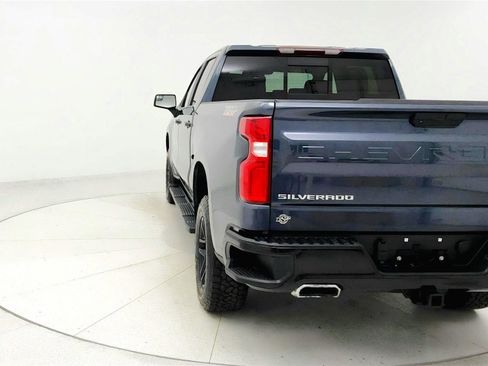 Used 2021 Chevrolet Silverado 1500 LT Trail Boss w/ Convenience Package II AWD/4WD image 4