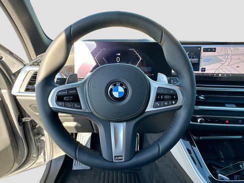 New 2026 BMW X5 sDrive40i w/ M Sport Package image 8