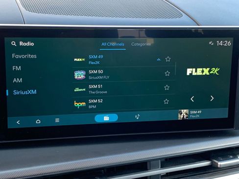 Used 2025 Hyundai Santa Fe SEL image 22