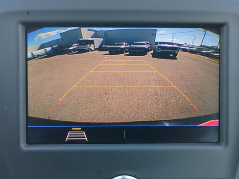 Used 2021 Chevrolet Equinox LT image 15