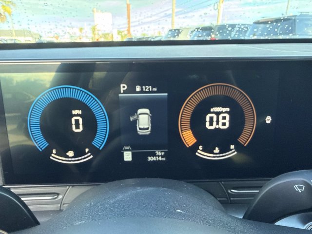 Used 2024 Hyundai Kona SEL FWD image 25