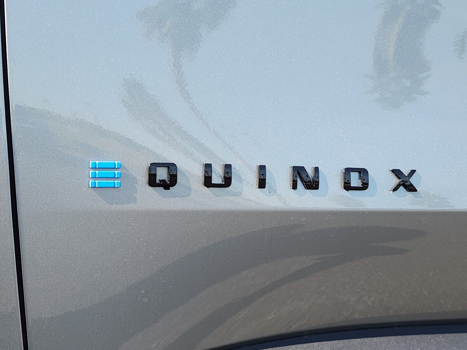 New 2026 Chevrolet Equinox EV LT w/ Comfort Package AWD/4WD image 5