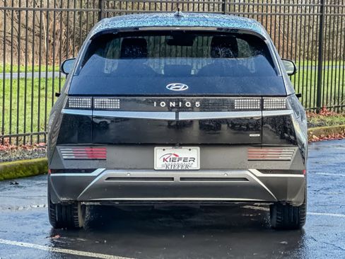 Used 2023 Hyundai Ioniq 5 SE image 5