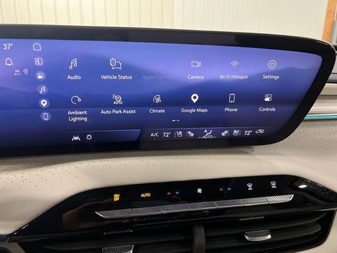 Certified 2026 Buick Enclave Avenir w/ Super Cruise Package image 23