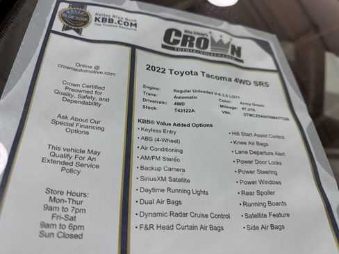 Used 2022 Toyota Tacoma SR5 w/ Trail Edition image 40