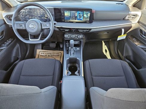 New 2026 Nissan Kicks S image 7