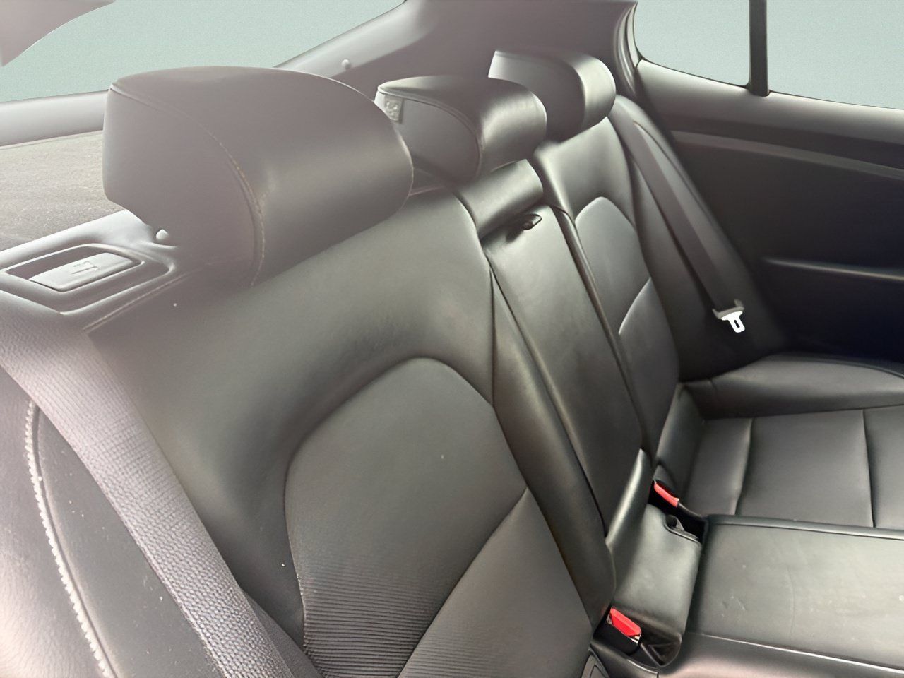 Used 2022 Kia Stinger GT-Line w/ Sun & Sound Package RWD image 9