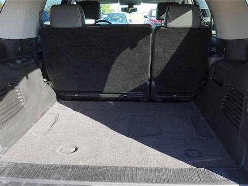 Used 2020 Chevrolet Tahoe LS image 12