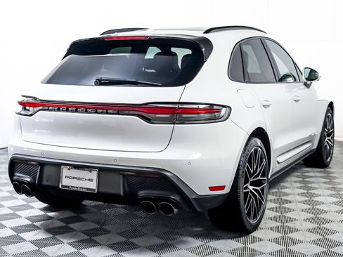 Certified 2025 Porsche Macan S image 11