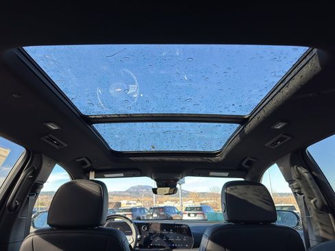 New 2026 Chevrolet Traverse High Country image 23