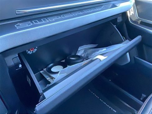 Used 2024 Ford F250 Platinum w/ Tremor Off-Road Package image 28