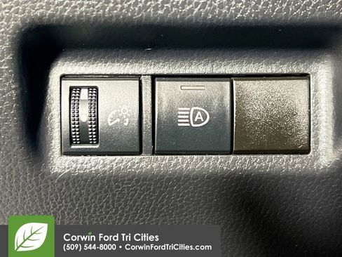 Used 2023 Toyota RAV4 XLE image 19