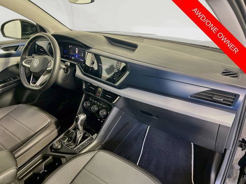 Used 2023 Volkswagen Taos SE AWD/4WD image 29