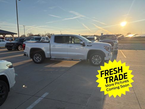 Used 2024 GMC Sierra 1500 Denali w/ Technology Package image 8