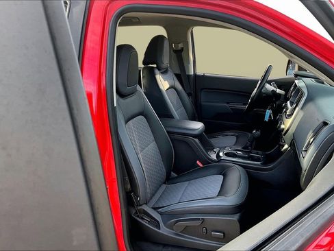 Used 2019 Chevrolet Colorado Z71 image 7