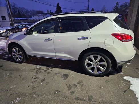 Used 2013 Nissan Murano LE w/ Platinum Pkg image 4