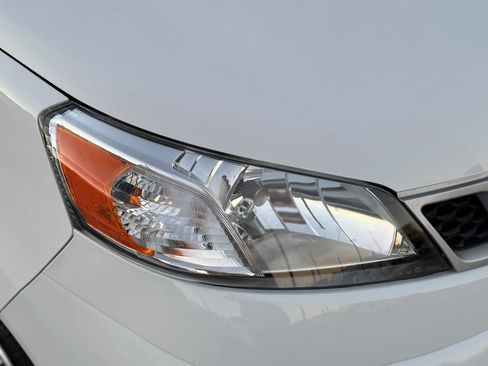 Used 2020 Nissan NV200 S w/ Back Door Glass Package image 13