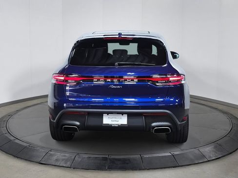 Certified 2026 Porsche Macan AWD/4WD image 6