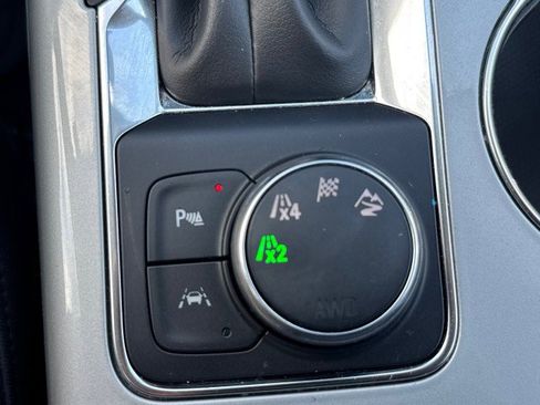 Used 2022 Chevrolet Blazer LT image 18