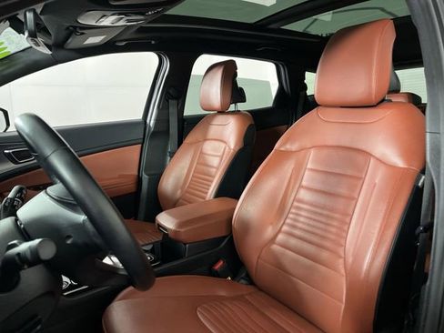 Certified 2024 Kia Sportage SX image 11