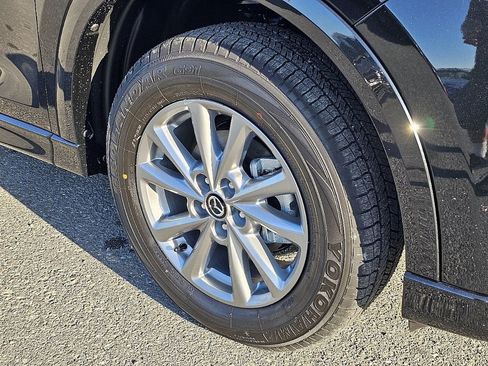 New 2025 MAZDA CX-5 AWD 2.5 S w/ Preferred Package image 8