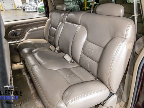 Used 1997 Chevrolet Suburban 2WD w/ Preferred Equipment Group 3 image 74