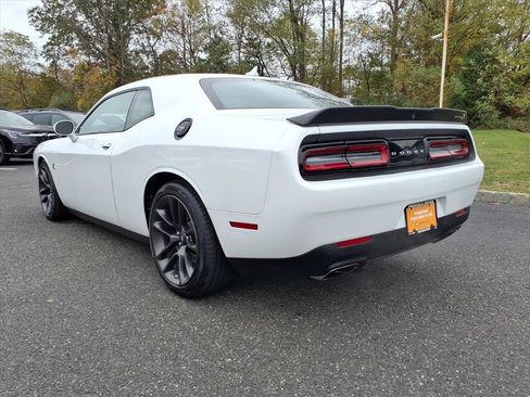 Certified 2021 Dodge Challenger R/T Scat Pack image 22