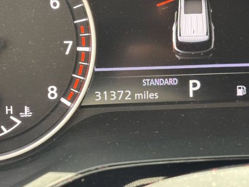 Used 2025 Nissan Pathfinder SV FWD image 20