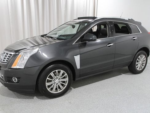 Used 2014 Cadillac SRX Performance w/ Driver Awareness Package image 3