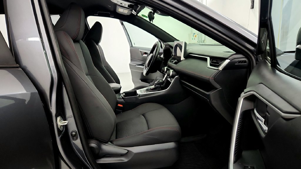 Certified 2023 Toyota RAV4 SE AWD/4WD image 14