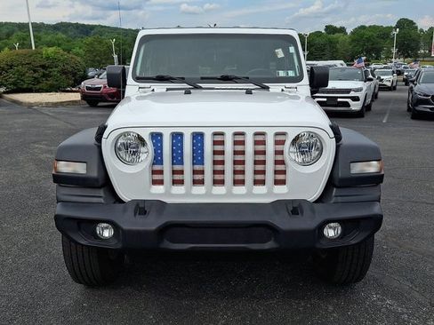 Used 2018 Jeep Wrangler Unlimited Sport S AWD/4WD image 2