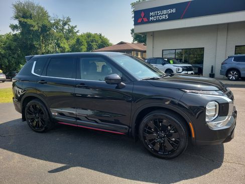 New 2026 Mitsubishi Outlander AWD image 5