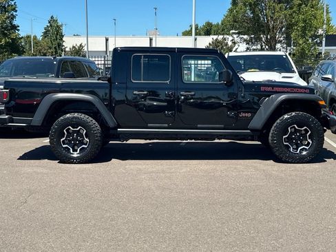 Used 2023 Jeep Gladiator Rubicon w/ Cold Weather Group AWD/4WD image 3