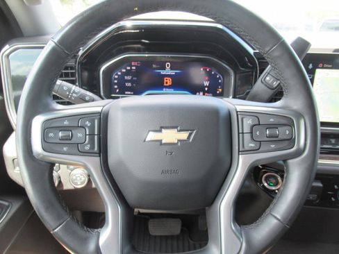 Used 2024 Chevrolet Silverado 3500 LT w/ Convenience Package AWD/4WD image 24
