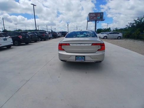 Used 2017 Volvo S90 T6 Inscription w/ Vision Package AWD/4WD image 6