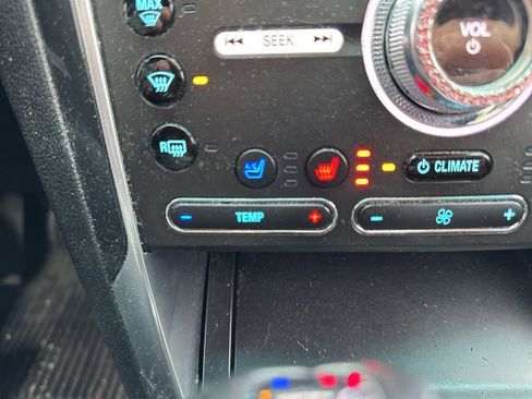 Used 2016 Ford Explorer Sport w/ Equipment Group 401A image 7