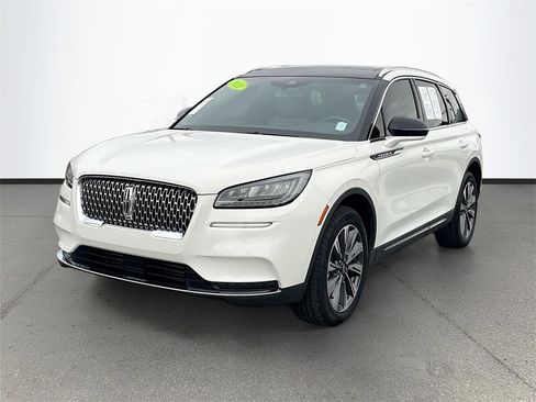 Used 2021 Lincoln Corsair Reserve image 3