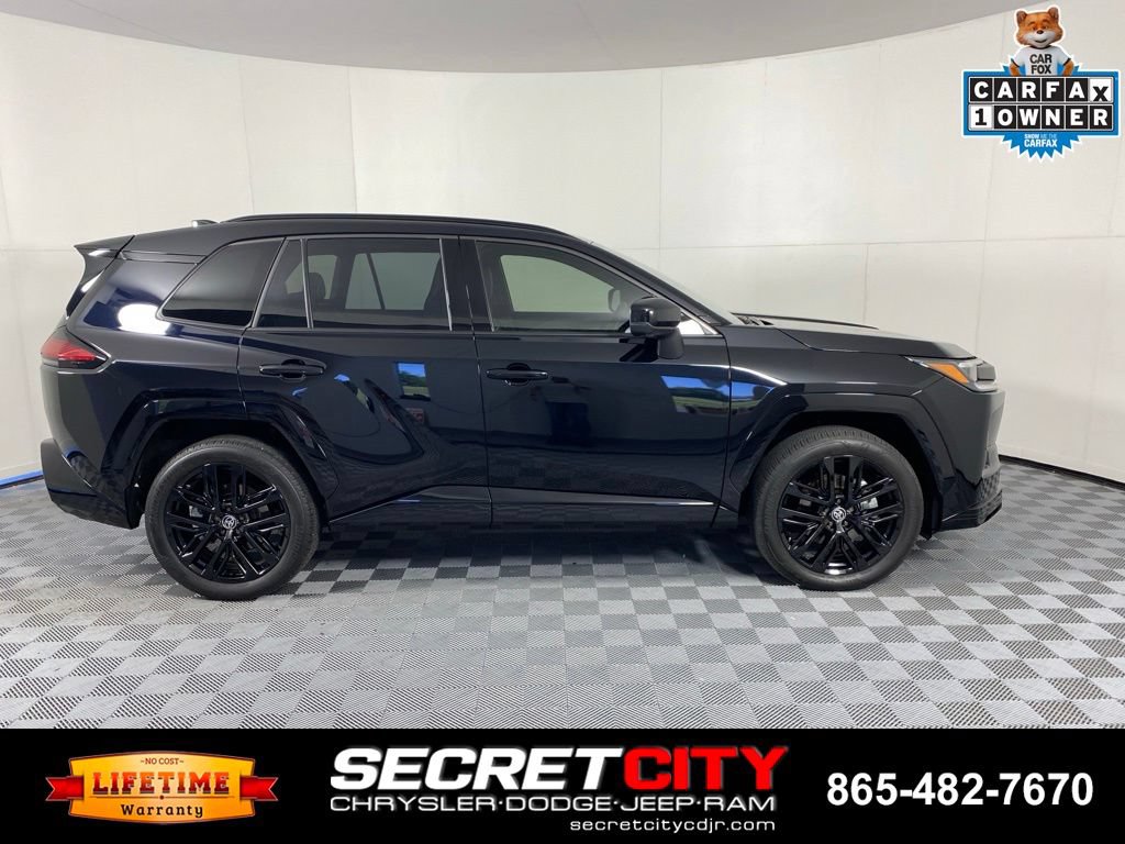 Used 2026 Toyota RAV4 XSE w/ Weather Package AWD/4WD image 8