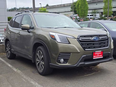 Used 2022 Subaru Forester Limited AWD/4WD image 3
