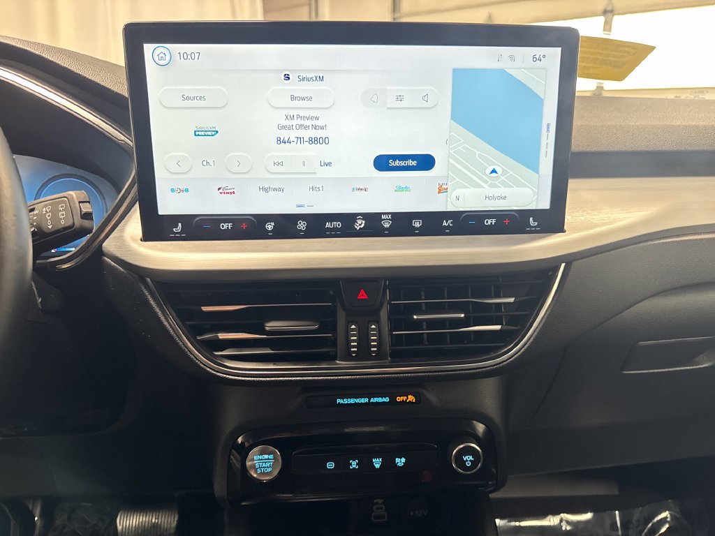 Certified 2025 Ford Escape Platinum AWD/4WD image 19