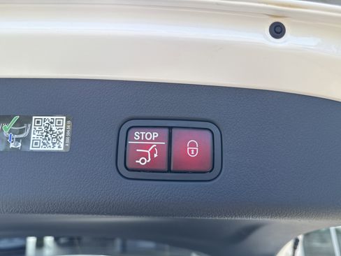 Certified 2026 Mercedes-Benz GLC 300 GLC 300 image 16