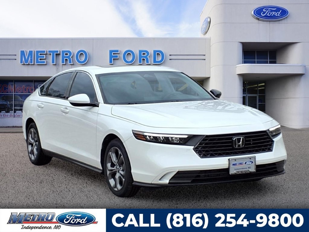 Used 2024 Honda Accord EX image 1