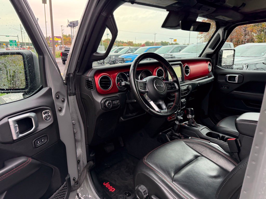 Used 2021 Jeep Wrangler Unlimited Rubicon AWD/4WD image 28