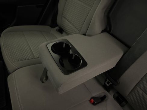 Used 2020 Ford Escape SE image 34