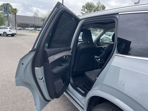 New 2026 Volvo XC90 T8 Ultra w/ Protection Package AWD/4WD image 15