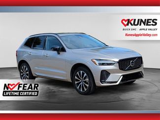 Used 2025 Volvo XC60 B5 Plus AWD/4WD video 1